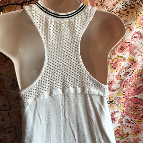 Monteau Sporty High Neck Tank - Picture 6 of 8